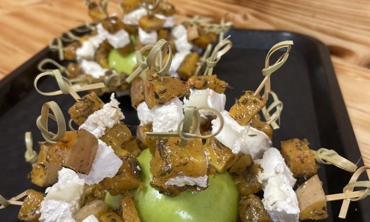 Brochette végétarienne butternut et bûche de chèvre, traiteur, Villeurbanne